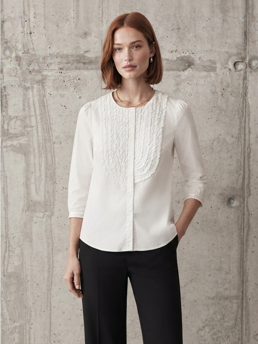 BCBG Maxazria Cream Ruffled Bib Blouse Size Small Cotton - Picture 1 of 8